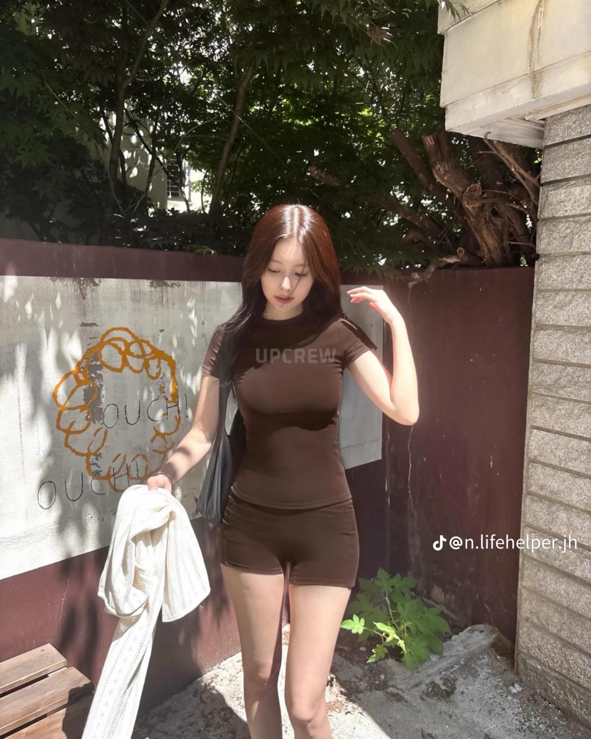 76a01694cd85a4e666fcd6d7eefd1f80.webp