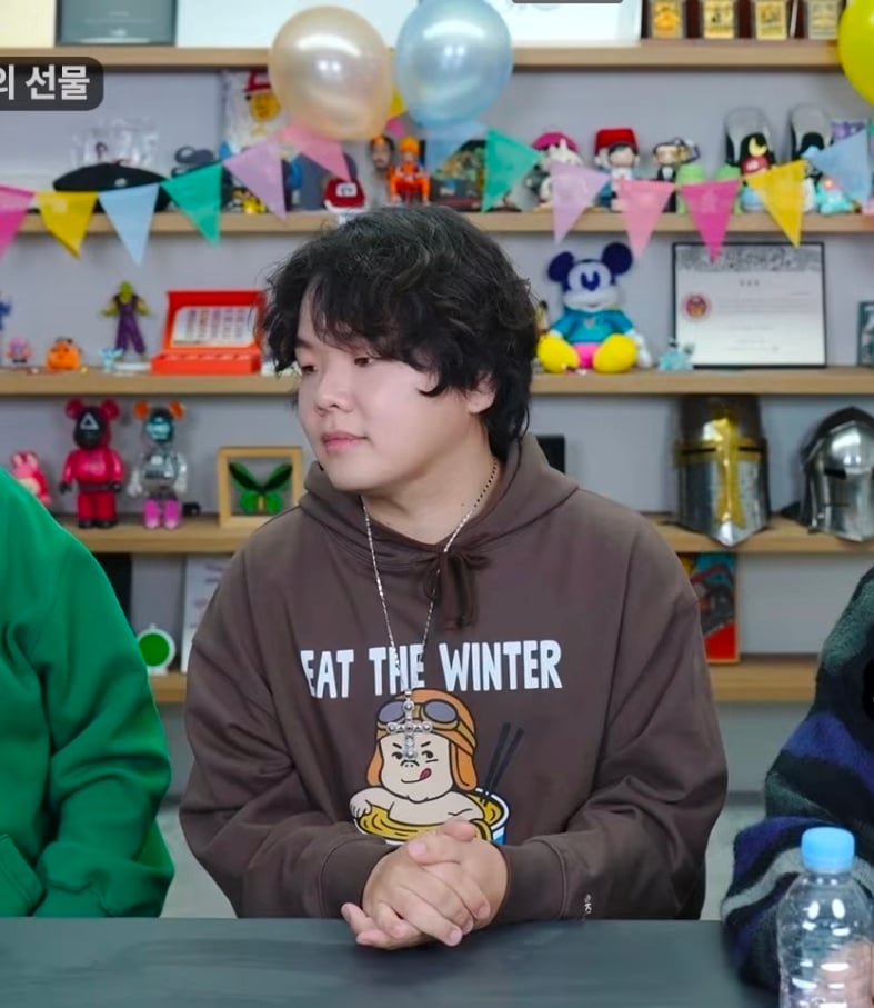 Screenshot_20260406_230038_YouTube.jpg