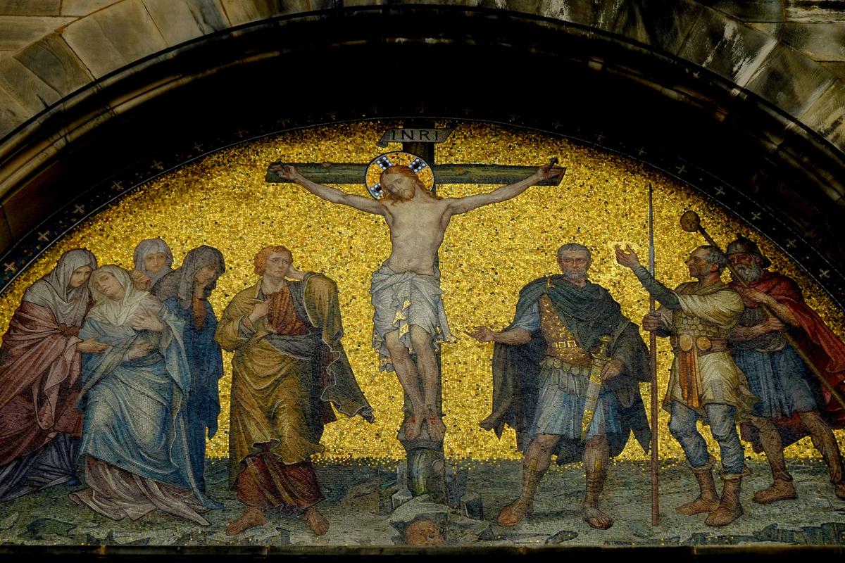 music4life-jesus-crucifixion-1481180.jpg