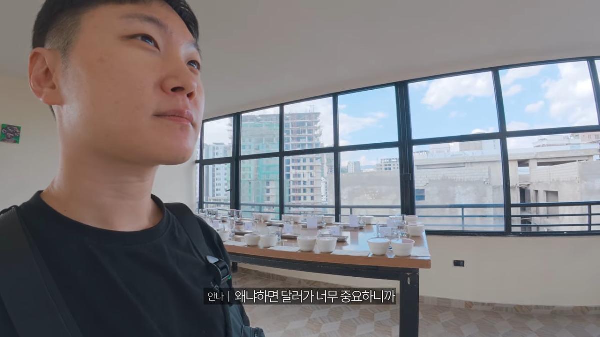 절벽 끝에 만든 세계에서 가장 위험한 교회 가보기【아프리카7】 36-38 screenshot.png