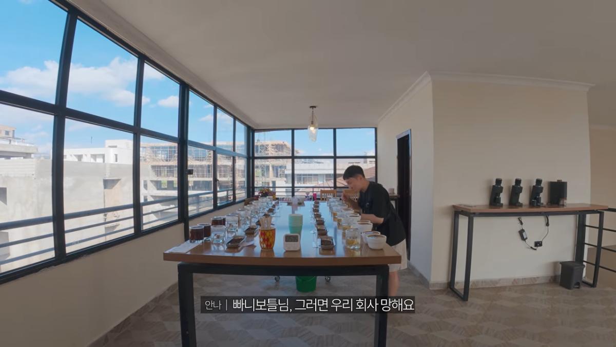 절벽 끝에 만든 세계에서 가장 위험한 교회 가보기【아프리카7】 38-28 screenshot.png