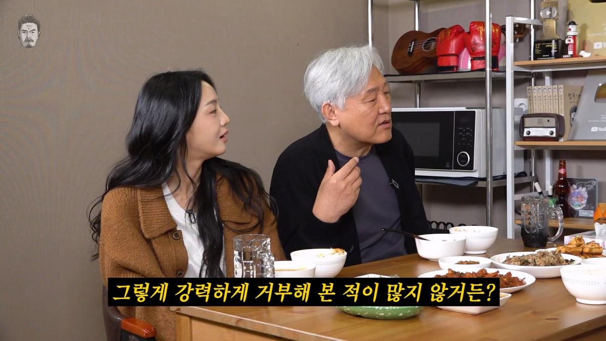 [밥묵자] 하버지랑 같이 와서 한마디도 못하고 밥만 씹고 간 하알라와 백반 한 끼_20260510_111857.932.jpg