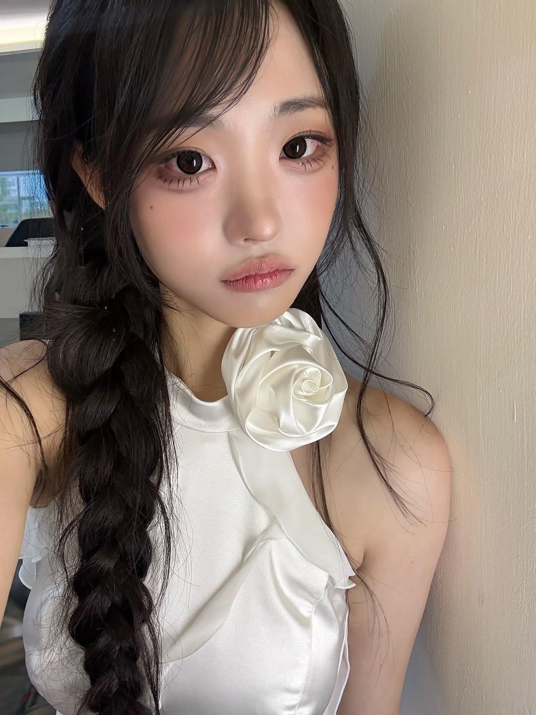 i_am_young22_e0e21520a7ee434cb801b6217b563e2c.jpg
