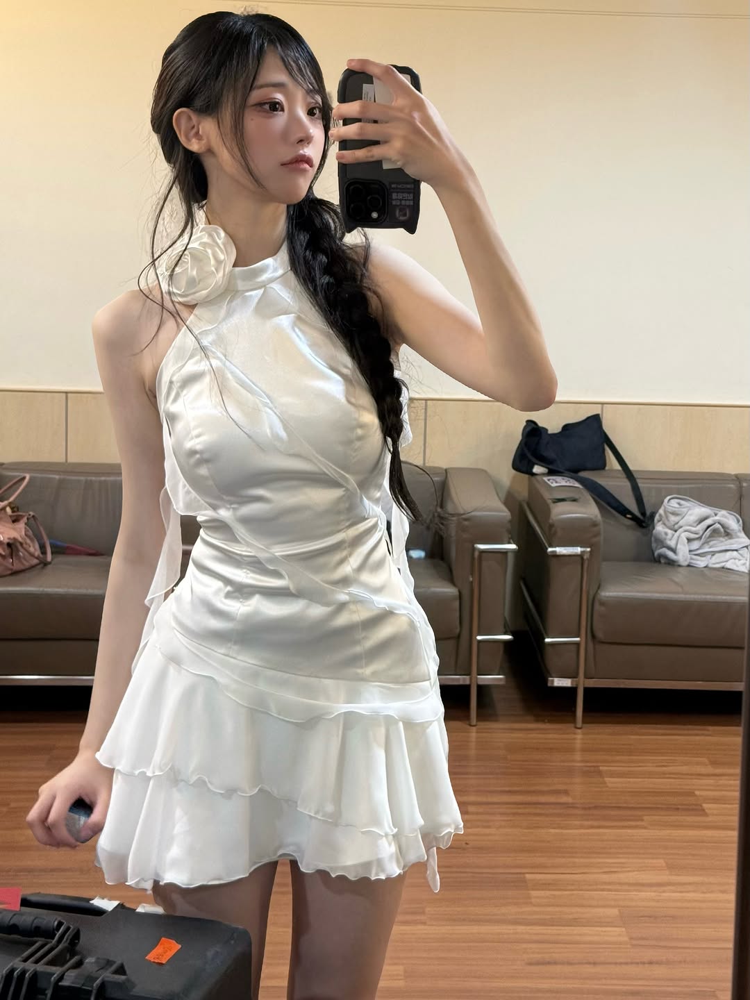 i_am_young22_05873edaa6bf4199adb26e4b8417c636.jpg