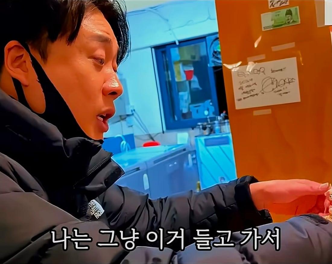 Screenshot_20260621_011428_YouTube.jpg