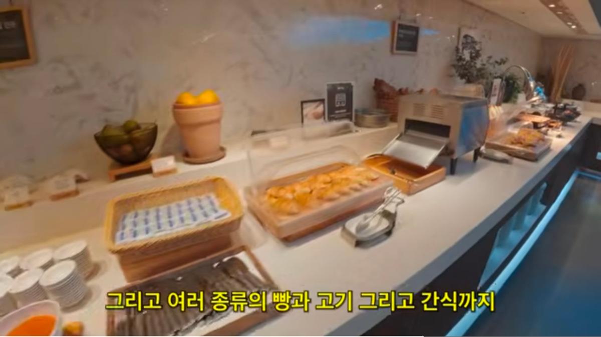 Screenshot_20260731_200819_YouTube.jpg