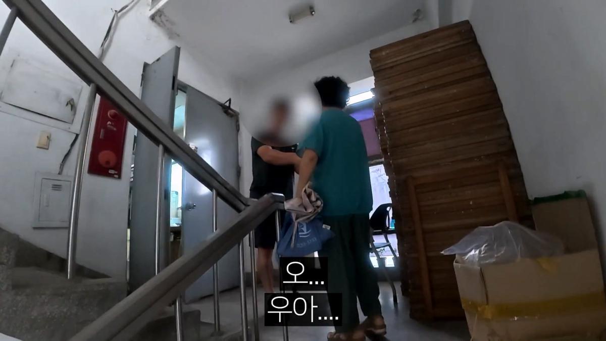 어린 시절 제 집은 공장이었습니다!_20260816_192441.401.jpg