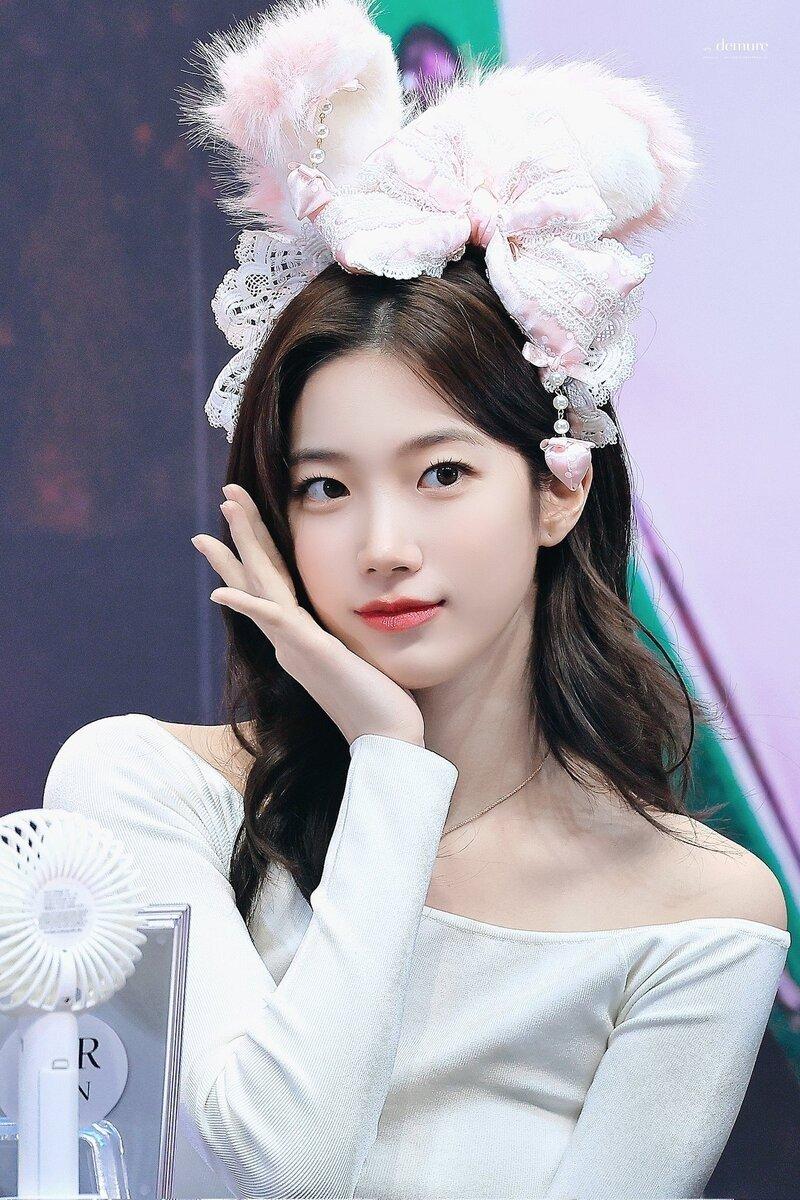 01.jpg