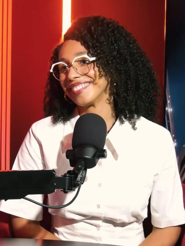 Darializa_Avila_Chevalier_during_interview_on_Secretos_CEO.jpg