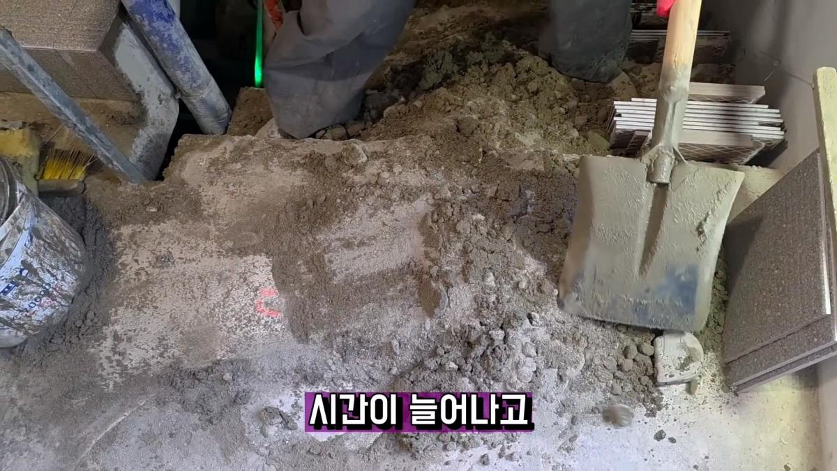 우리 어떻게 살아야돼_ 급격히 변해버린 건설 노가다판_20260904_214044.451.jpg