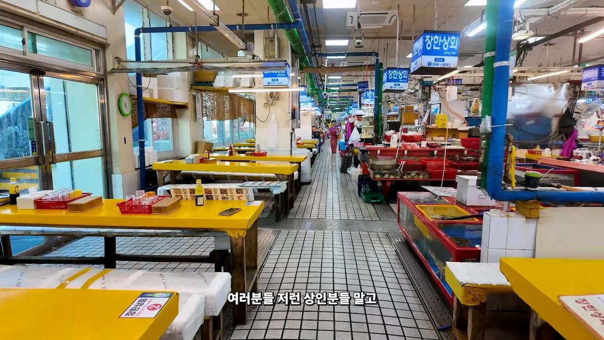 부산 3대 시장 솔직 비교 _ 현지인들이 자갈치 대신 여기 가는 이유_20260906_182213.607.jpg