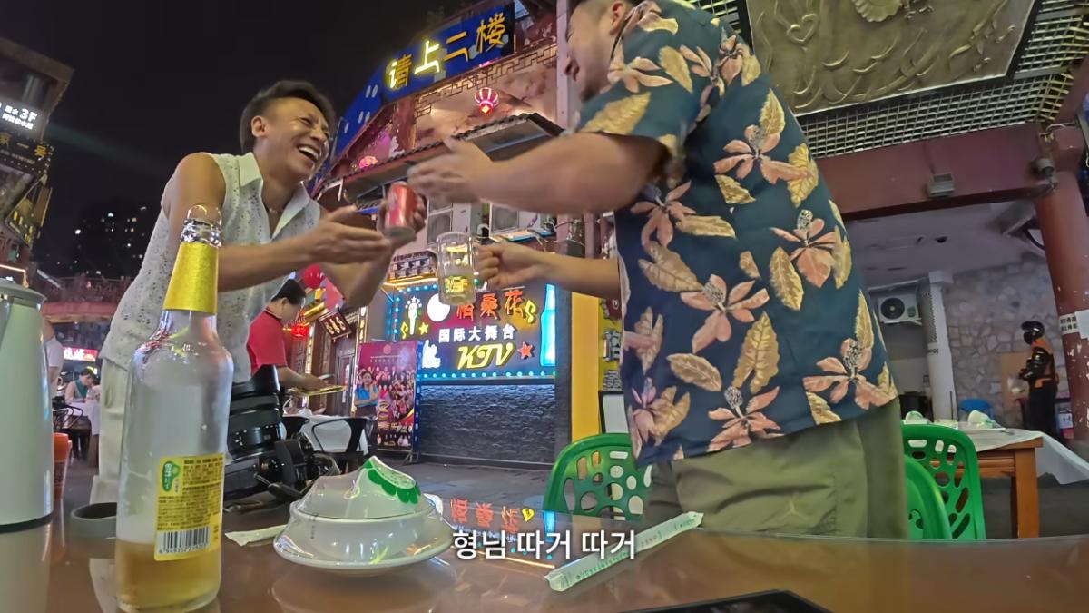 폭간트 - 삼국지 촉나라 수도에서 “진짜 마라” 먹고 기절할 뻔했습니다🥵 - 삼국지(1) [rtlFCK_Nc28 - 1258x708 - 7m31s].png