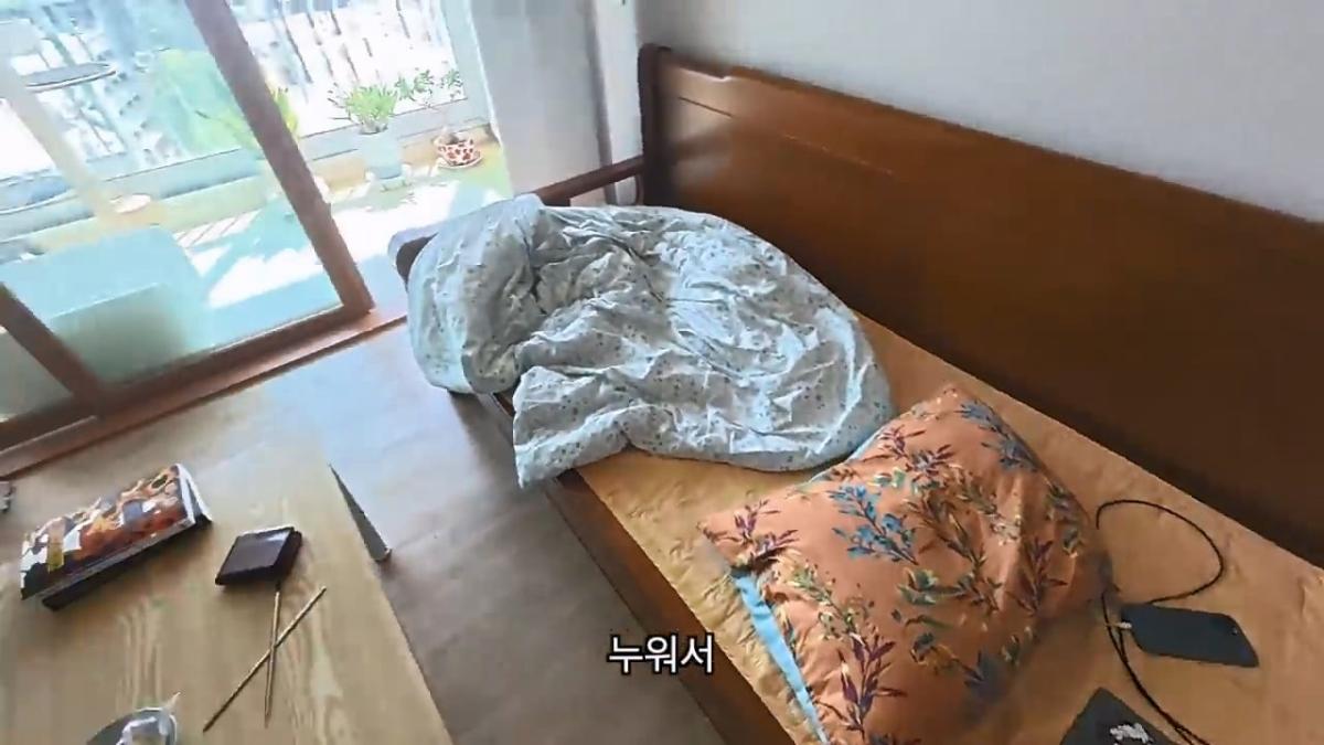 전재산 95만원, 서울 1평 고시원 입성기.mp4_20260915_150658.753.jpg