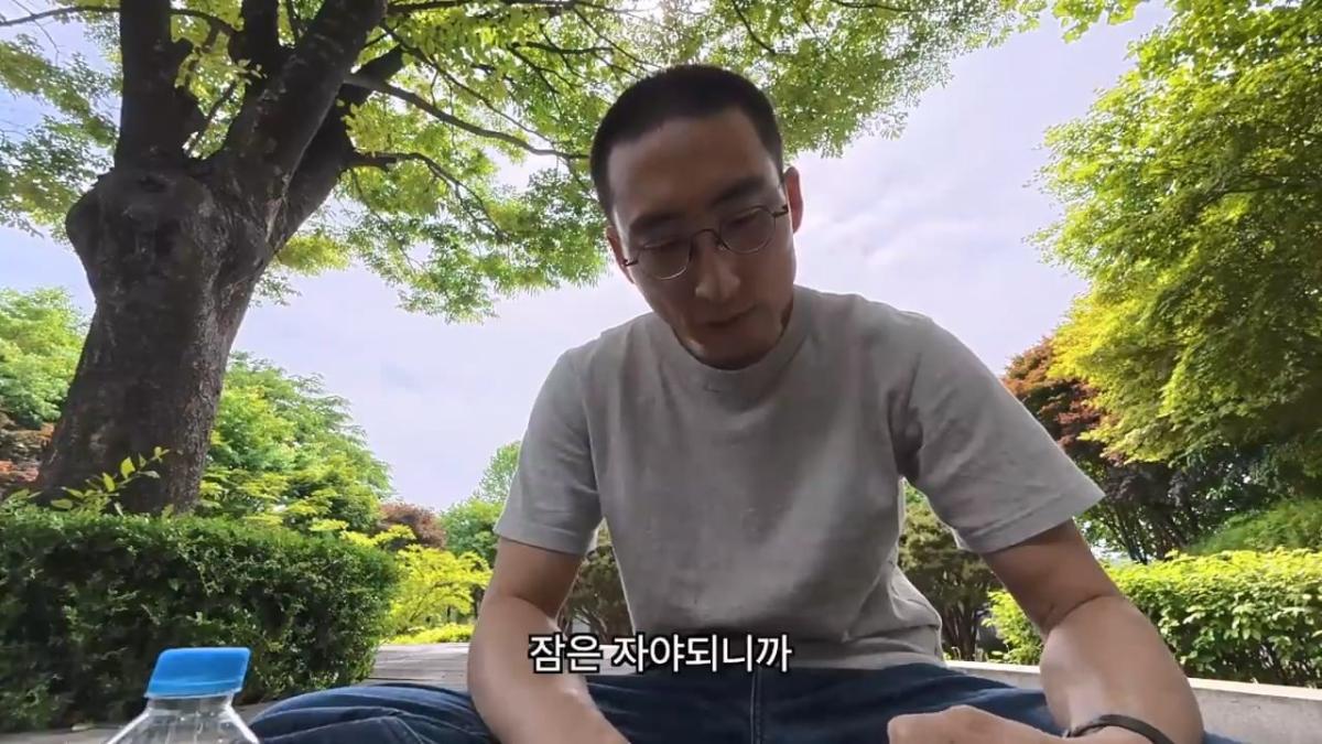 전재산 95만원, 서울 1평 고시원 입성기.mp4_20260915_150823.961.jpg