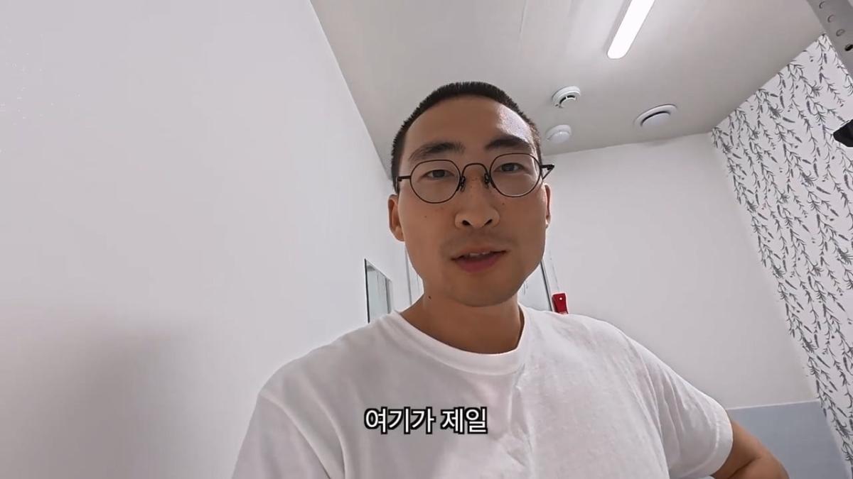 전재산 95만원, 서울 1평 고시원 입성기.mp4_20260915_150956.251.jpg
