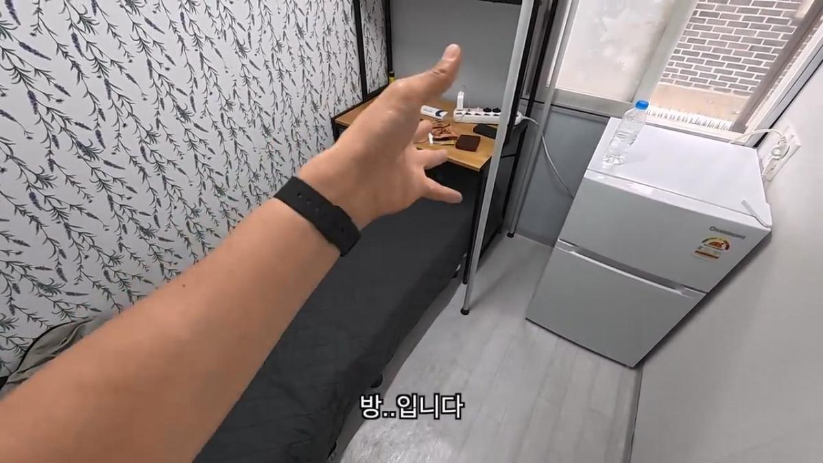 전재산 95만원, 서울 1평 고시원 입성기.mp4_20260915_150940.393.jpg