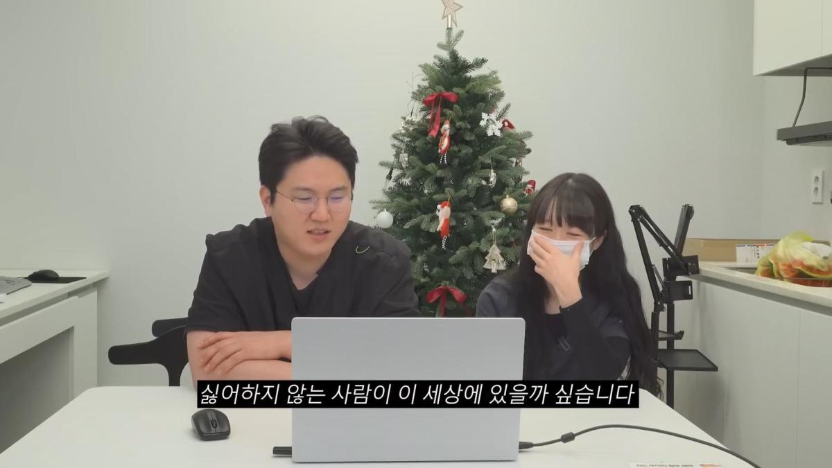 치과의사 이장호가 개 빡칠때 (짜증나는 상황 월드컵).mp4_20260919_105620.362.jpg