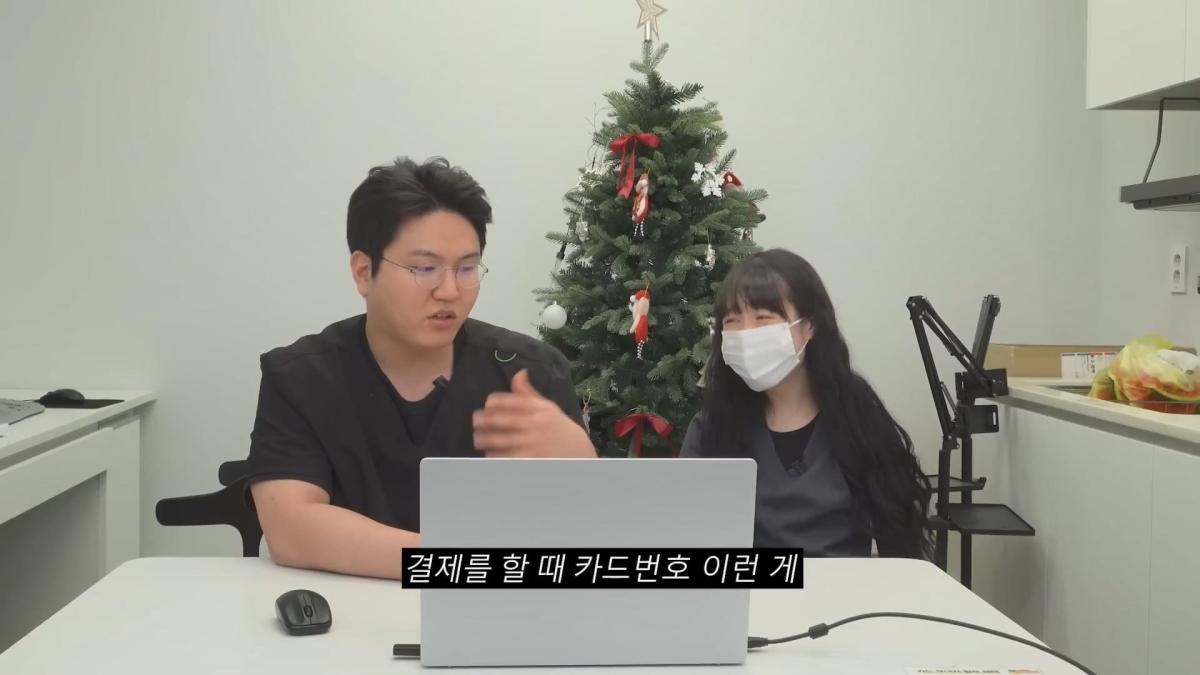 치과의사 이장호가 개 빡칠때 (짜증나는 상황 월드컵).mp4_20260919_105652.027.jpg