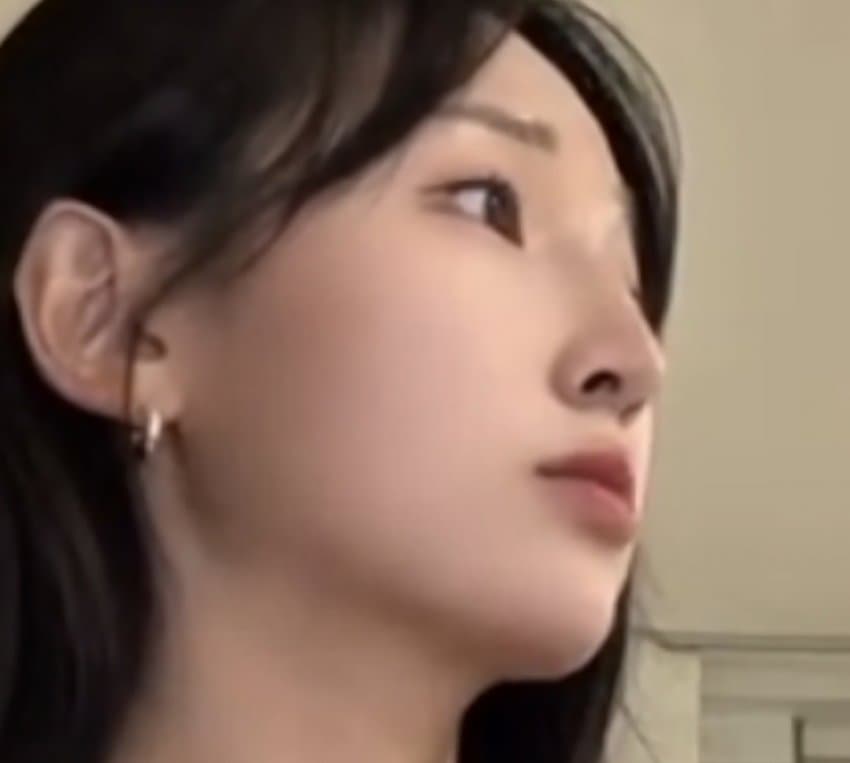 1790428862-3.jpg