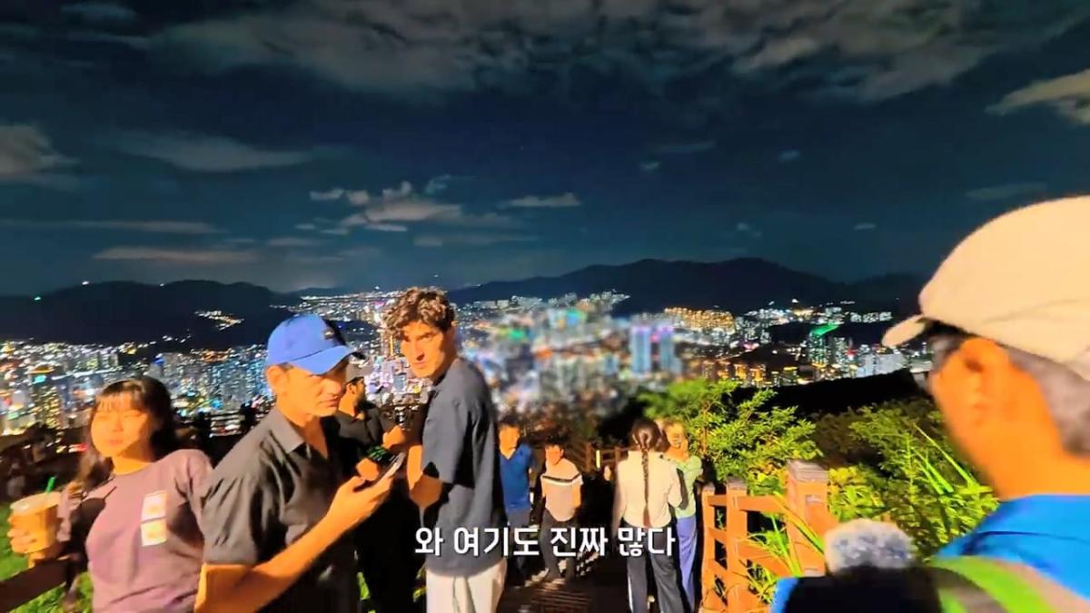 요즘 부산 관광지에서 벌어지고 있는 충격적인 변화.mp4_20260929_100942.067.jpg